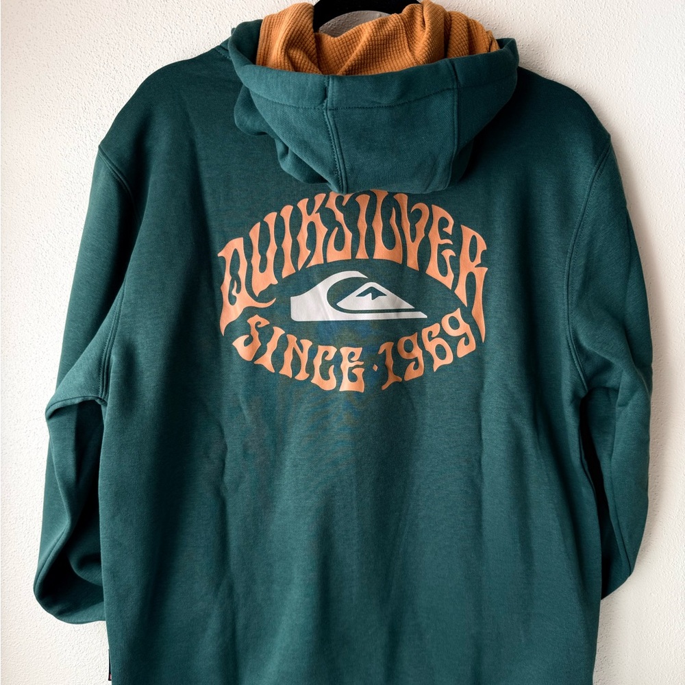 Quiksilver Men's Dark Green Hoodie with Orange Back Graphic